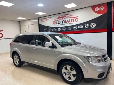 Gris / plata Usado 2011 Fiat Freemont Lounge SUV | 11.900 € (Caro)