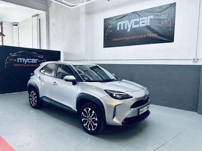 Usado Toyota Yaris Cross Active 116 CV (85 kW) 2022 Gris SUV