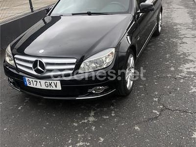 Usado Mercedes C200 Avantgarde 170 CV (125 kW) 2009 Negro Familiar