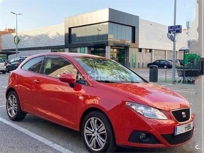 Usado Seat Ibiza SC Style 90 CV (66 kW) 2012 Rojo Utilitario