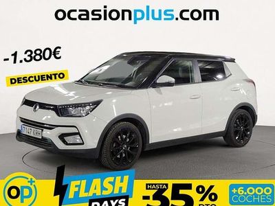 Usado Ssangyong (KGM) Tivoli Limited 128 CV (94 kW) 2018 Blanco SUV