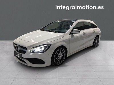 Usado Mercedes CLA200 Shooting Brake 136 CV (100 kW) 2017 Blanco Familiar