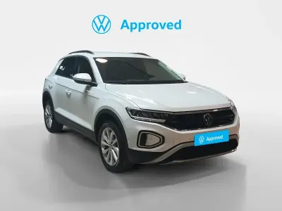 Usado VW T-Roc 116 CV (85 kW) 2025 Blanco SUV