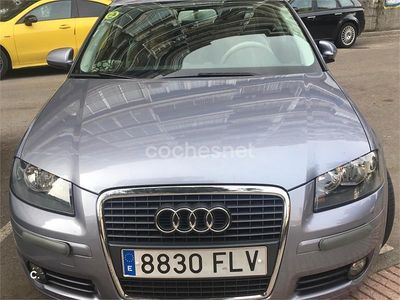 Usado Audi A3 Ambition 105 CV (77 kW) 2007 Gris / plata Utilitario