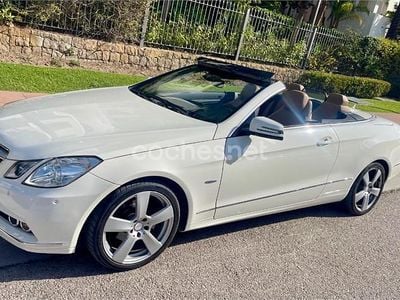 Mercedes E200
