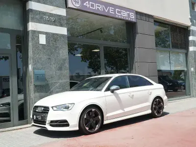 Usado Audi A3 300 CV (220 kW) 2014 Blanco Berlina