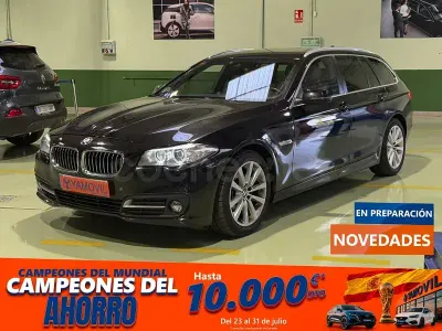 Usado BMW 520 Comfort Edition 190 CV (139 kW) 2016 Negro Familiar