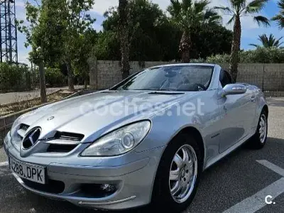 Usado Mercedes SLK200 163 CV (119 kW) 2005 Gris / plata Descapotable