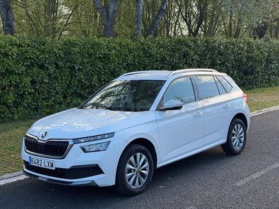 Usado Skoda Kamiq Active 110 CV (80 kW) 2022 Blanco SUV
