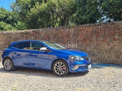 Usado Renault Mégane IV Zen 130 CV (95 kW) 2016 Azul Berlina
