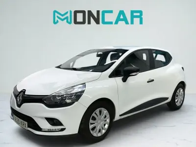 Usado Renault Clio Business 75 CV (55 kW) 2018 Blanco
