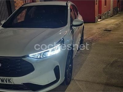 Usado Ford Kuga ST-Line 183 CV (134 kW) 2024 Blanco SUV
