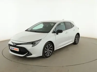 Usado Toyota Corolla Style 122 CV (89 kW) 2023 Blanco Berlina