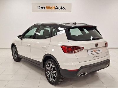 Używany Seat Arona FR 115 KM (84 kW) 2024 Biały SUV