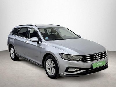 Usado VW Passat Business 122 CV (89 kW) 2021 Gris Familiar