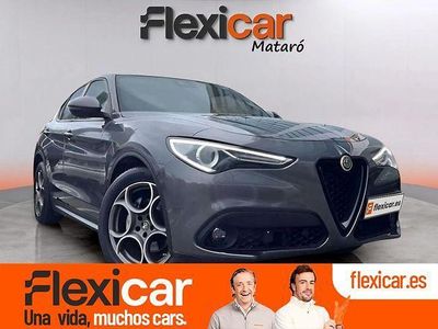 Usado Alfa Romeo Stelvio Veloce 160 CV (117 kW) 2022 Gris SUV