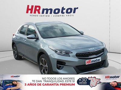 Usado Kia XCeed Active 141 CV (103 kW) 2022 Gris / plata SUV