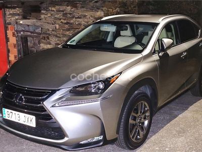 Lexus NX300h