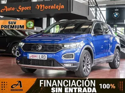 Usado VW T-Roc Sportline 150 CV (110 kW) 2021 Azul SUV