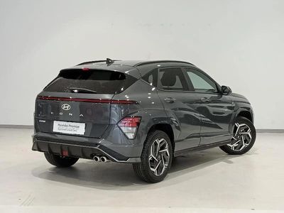 Usado Hyundai Kona N Line 129 CV (94 kW) 2025 Gris/plata SUV
