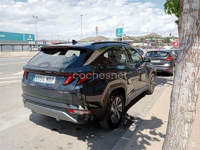 Usado Hyundai Tucson 150 CV (110 kW) 2022 Gris / plata SUV