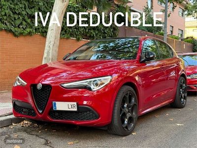 Rojo Usado 2022 Alfa Romeo Stelvio Veloce SUV | 42.999 €