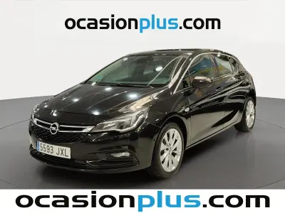 Usado Opel Astra Excellence 150 CV (110 kW) 2017 Negro Utilitario