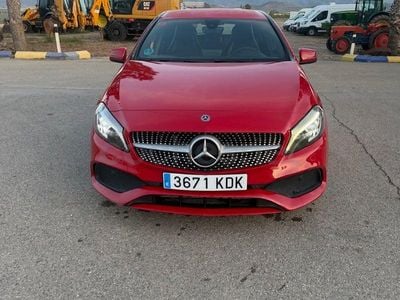 Usado Mercedes A200 136 CV (100 kW) 2017 Rojo Berlina