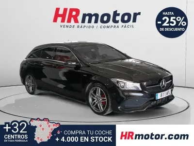 Usado Mercedes CLA200 136 HP (100 kW) 2024 Preto Sedan
