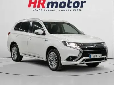 Usado Mitsubishi Outlander P-HEV Motion 224 CV (164 kW) 2020