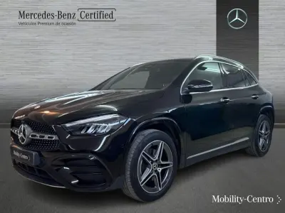 Usado Mercedes GLA250 163 CV (119 kW) 2025 Negro noche SUV