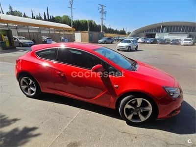 Opel Astra GTC