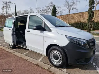 Usado Mercedes Vito 140 CV (102 kW) 2021 Blanco Van