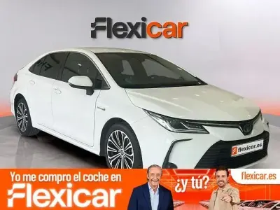 Usado Toyota Corolla 122 CV (89 kW) 2019 Blanco Berlina