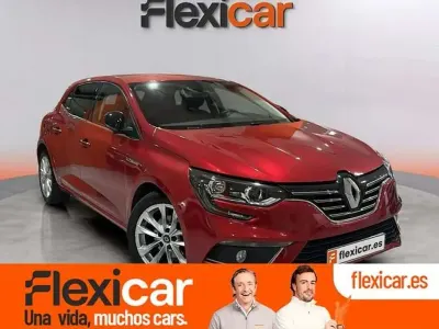 Occasion Renault Mégane IV Bose Edition 132 PK (97 kW) 2018 Rood Hatchback