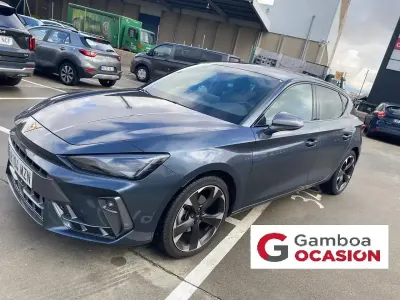Begagnad Cupra Leon 150 HK (110 kW) 2025 Grå Sedan