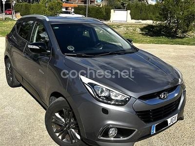Usado Hyundai ix35 115 CV (84 kW) 2015 Gris / plata SUV