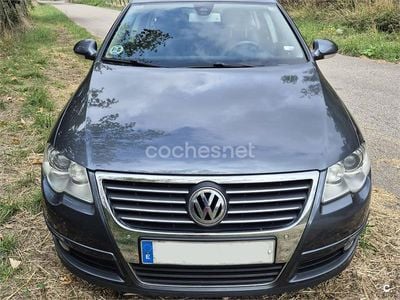 Gris / plata Usado 2010 VW Passat Highline Familiar | 6500 € (Un poco caro)
