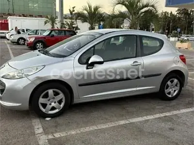 Usado Peugeot 207 GT 150 CV (110 kW) 2007 Gris / plata Berlina