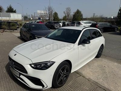 Usado Mercedes C300e 313 CV (230 kW) 2023 Blanco Familiar