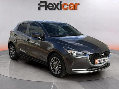 Usado Mazda 2 Center-Line 116 CV (85 kW) 2022 Gris Utilitario