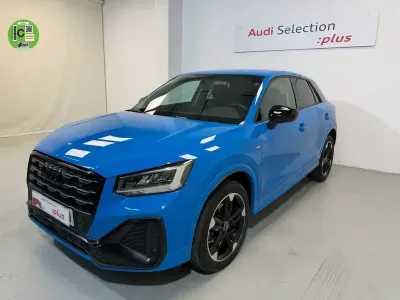 Usado Audi Q2 110 CV (80 kW) 2023 Azul SUV
