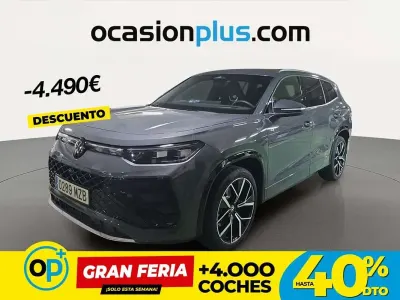 Usado VW Tayron R-line 150 CV (110 kW) 2025 Gris SUV