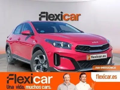 Używany Kia XCeed 100 KM (73 kW) 2024 Czerwony SUV