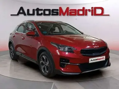 Usado Kia XCeed 120 CV (88 kW) 2022 Rojo SUV