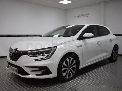Usado Renault Mégane II Techno 115 CV (84 kW) 2023 Blanco Berlina