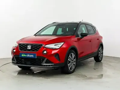 Usado Seat Arona FR 110 CV (80 kW) 2023 Rojo SUV