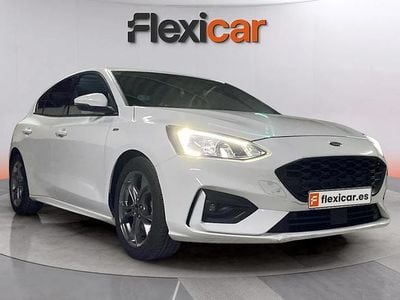 Usado Ford Focus ST-Line 125 CV (91 kW) 2022 Blanco Berlina