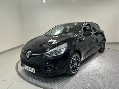 Usado Renault Clio IV LIMITED 90 CV (66 kW) 2019 Negro Berlina