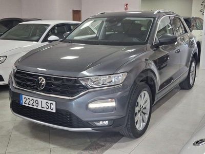 Begagnad VW T-Roc Advance 150 HK (110 kW) 2021 Blå SUV
